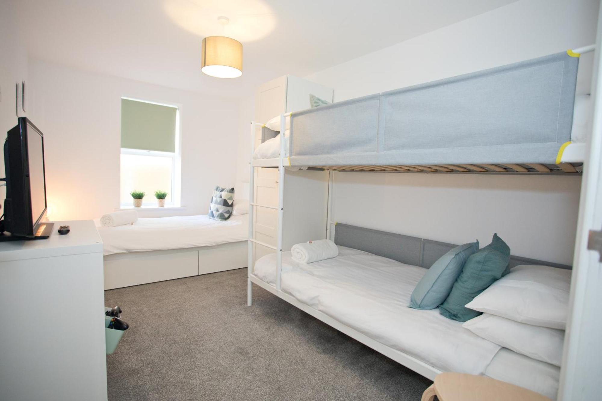 Sea Air - 2 Bedrooms - Parking - Mins To Beach 伯恩茅斯 外观 照片